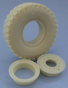 KFS 1/24 卡車輪組 MICHELIN XZL 3